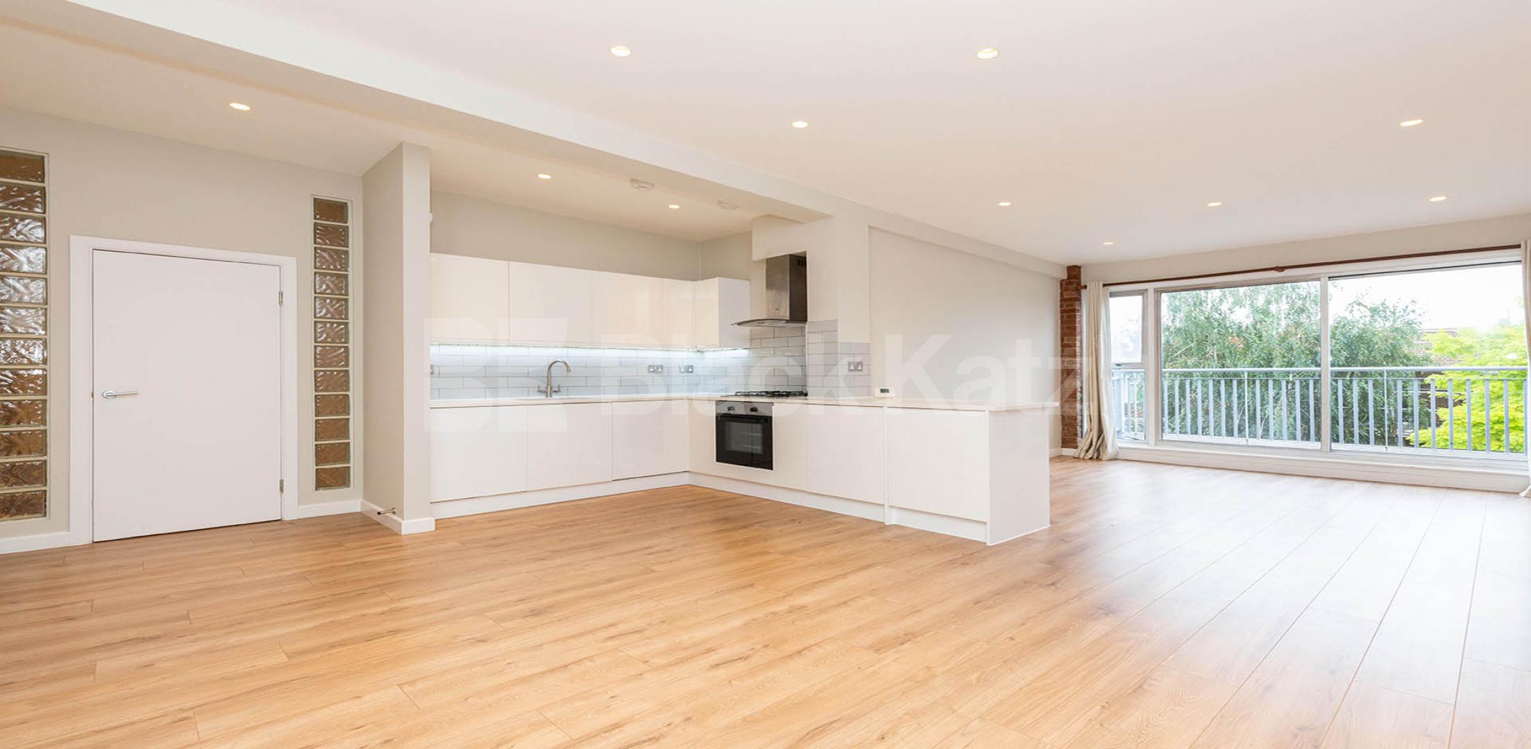 			NEWLY RENOVATED 2 BED, 2 Bedroom, 1 bath, 1 reception Apartment			 GROVE HOUSE-TUDOR ROAD, HACKNEY-BETHNAL GREEN-LONDON FIELDS